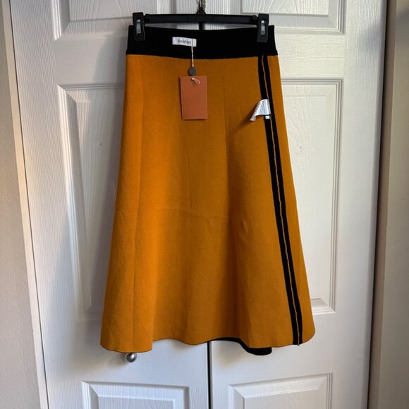Knit flared skirt - Picture 9 of 11